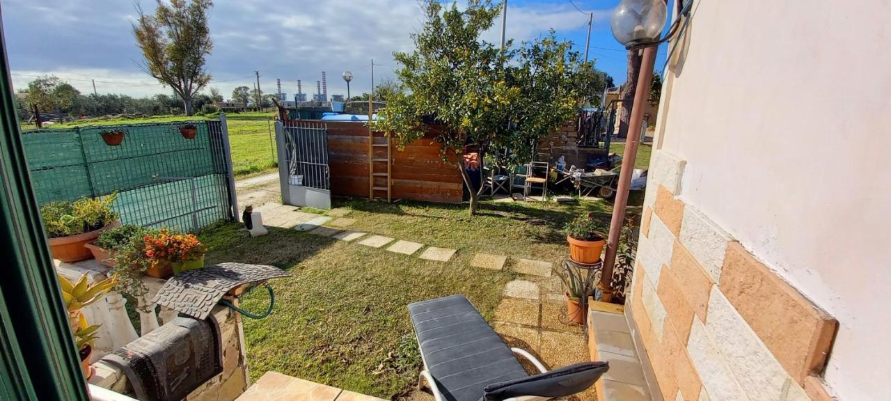 Garden Apartment *