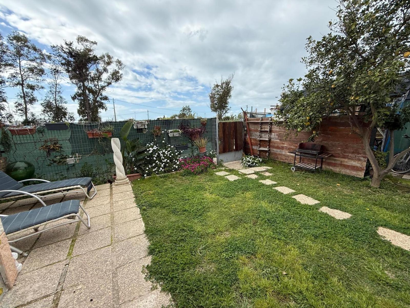 Apartment Garden Civitavecchia